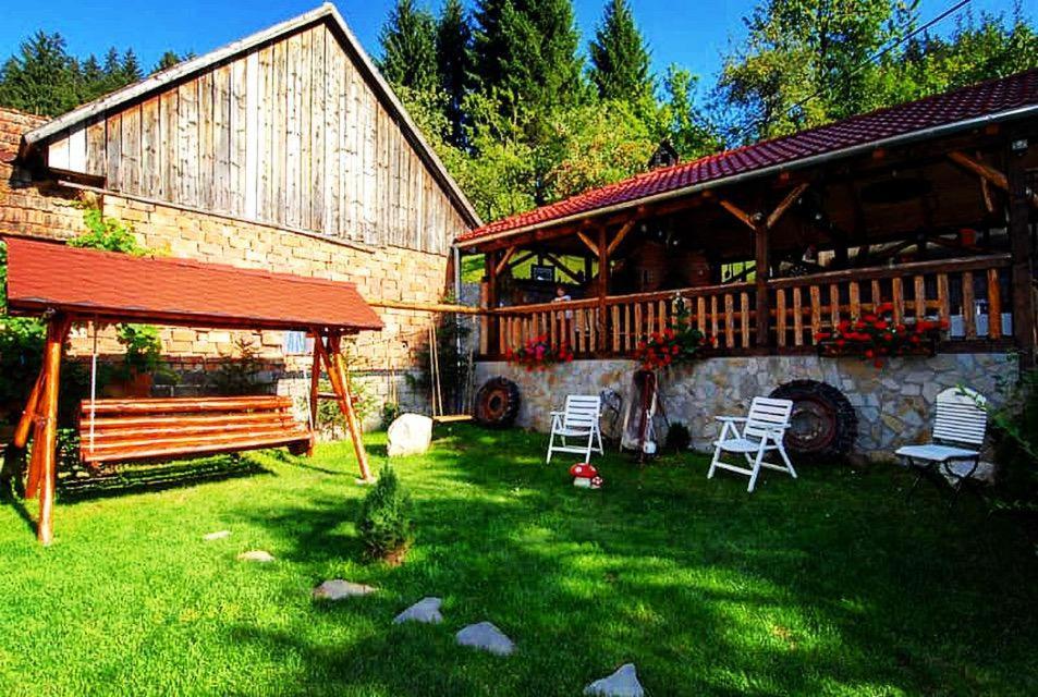 Cabana Vanatorilor Poiana Mărului エクステリア 写真